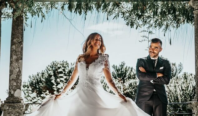 photo-1548765015-1e047ff5c9e9-1